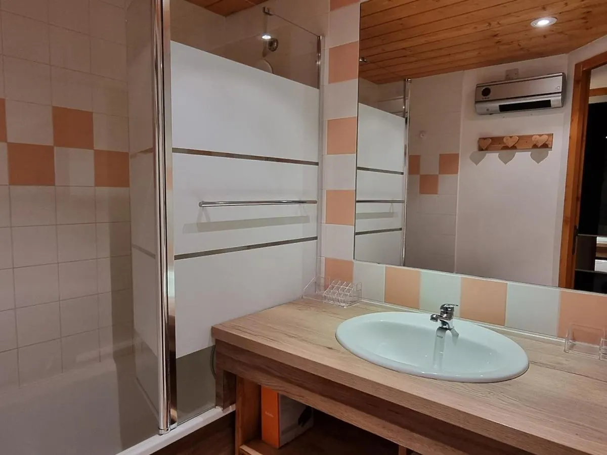 Studio Cosy Sur Les Pistes Avec Balcon - Fr-1-181-2581 La Plagne Apartment